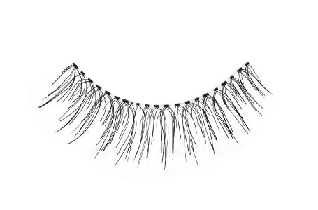 Ardell Magnetic Accent Lash featuring a lightweight crisscross pattern for natural definition and easy use.