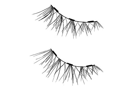 A pair of upper & lower Ardell Magnetic Accents 003 false lashes for the right eye lined up vertically on white background