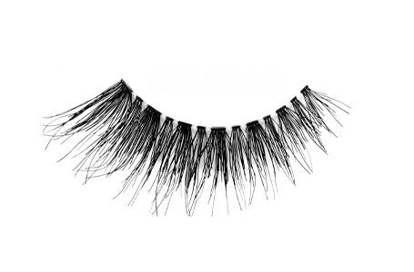 Single Ardell False Eyelash – Close-up of a wispy black lash designed for a voluminous, natural look.