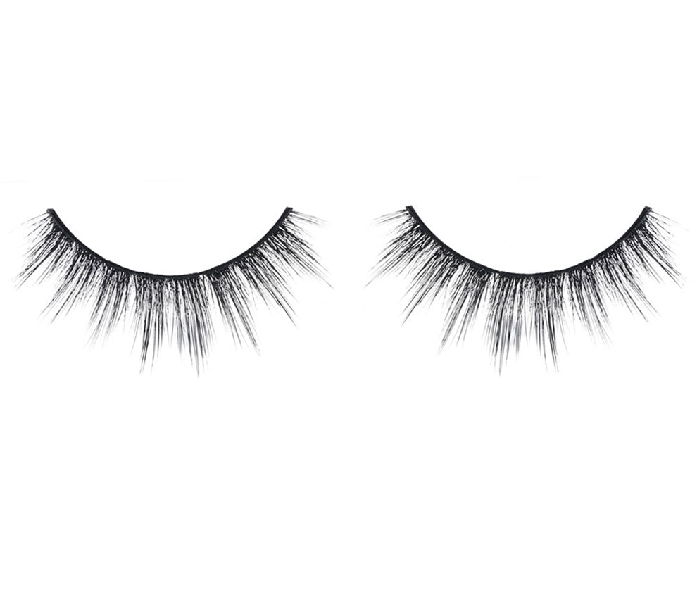 Ardell Mega Volume 255 Lashes – Wispy, full-volume false lashes for a bold, dramatic eye look.