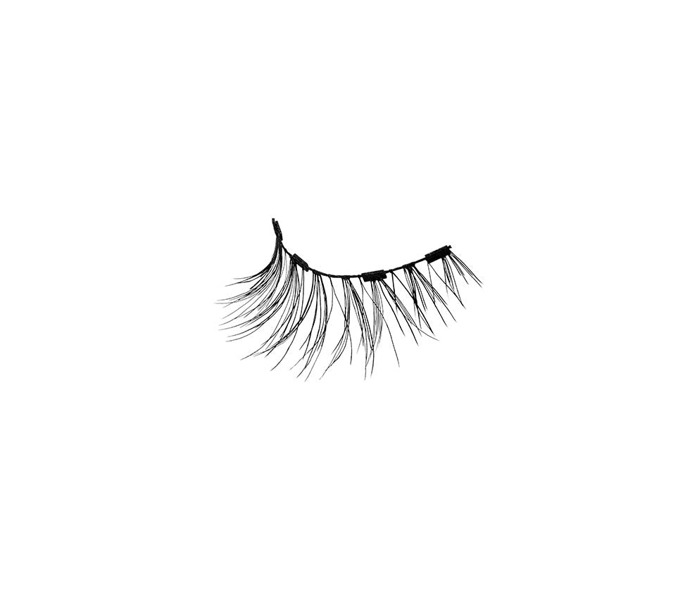 Ardell Magnetic Lash Single Strip – One-piece magnetic lash strip for easy, no-glue application.