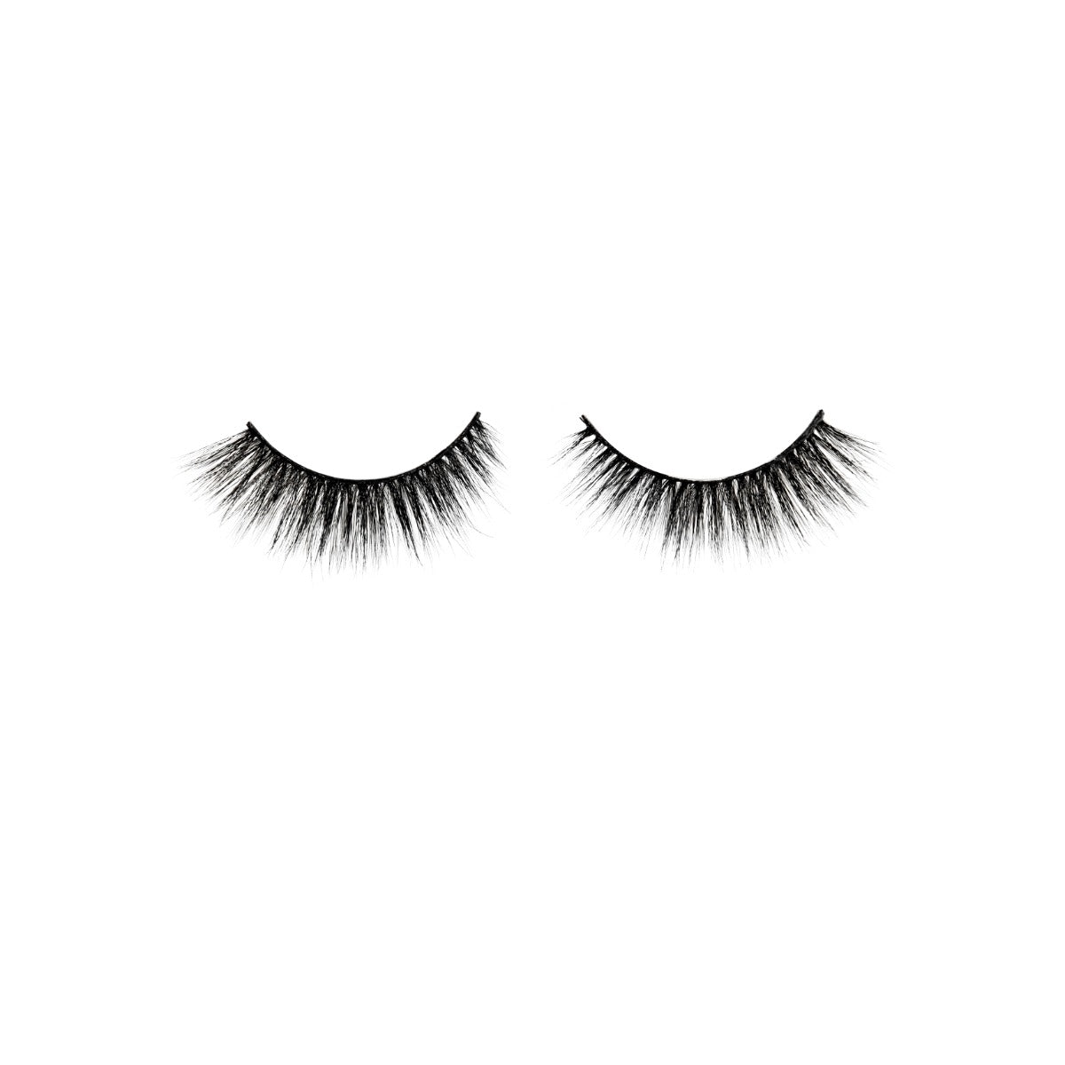 1 pair of lashes on a white background 
