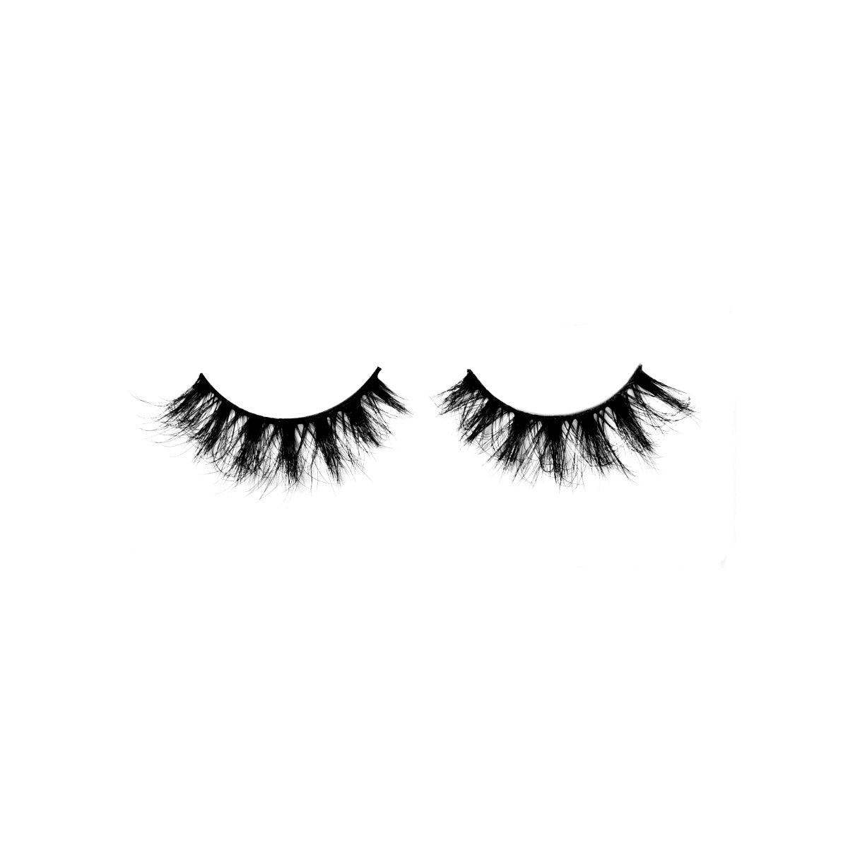 1 pair of lashes on a white background 
