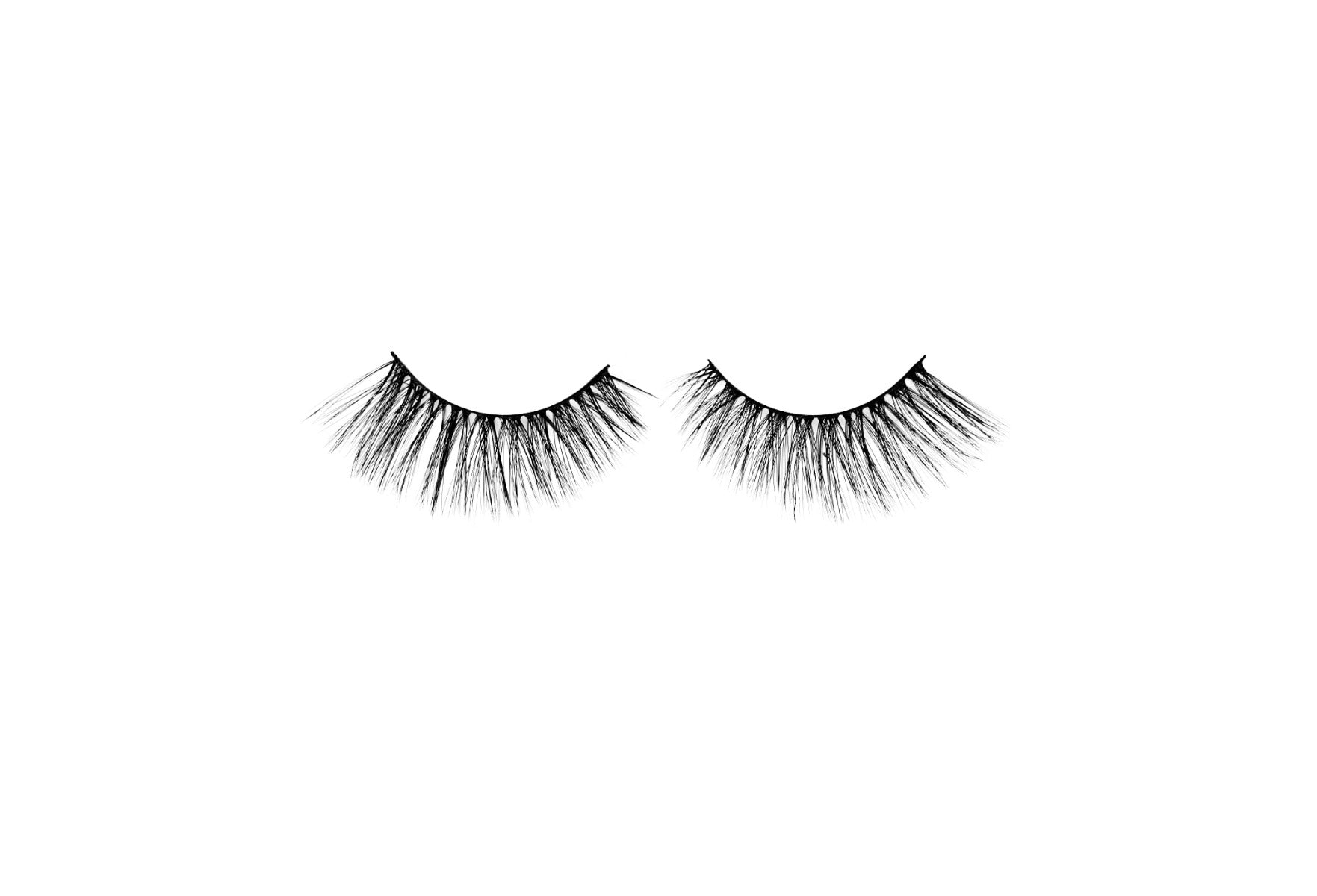 1 pair of lashes on a white background 
