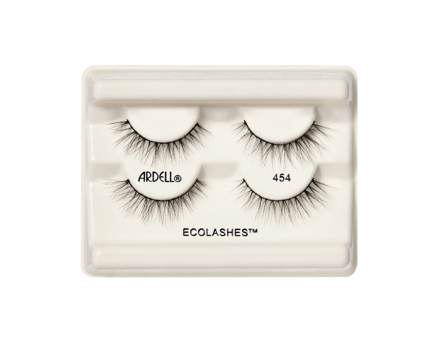 Ardell EcoLashes 454 (Tray View) – Close-up tray view of EcoLashes 454 showing wispy, eco-friendly lashes with natural volume and curve.