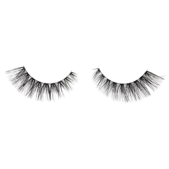 D-Curl Extension FX lashes with bold, flared shape to widen and define almond or close set eyes instantly.