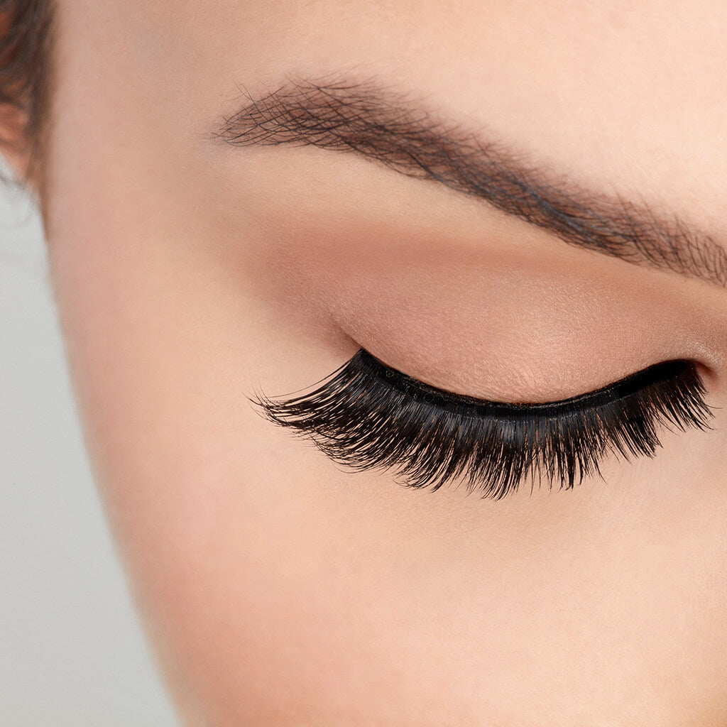 3D Faux Mink 852 Lashes Closed Eyes